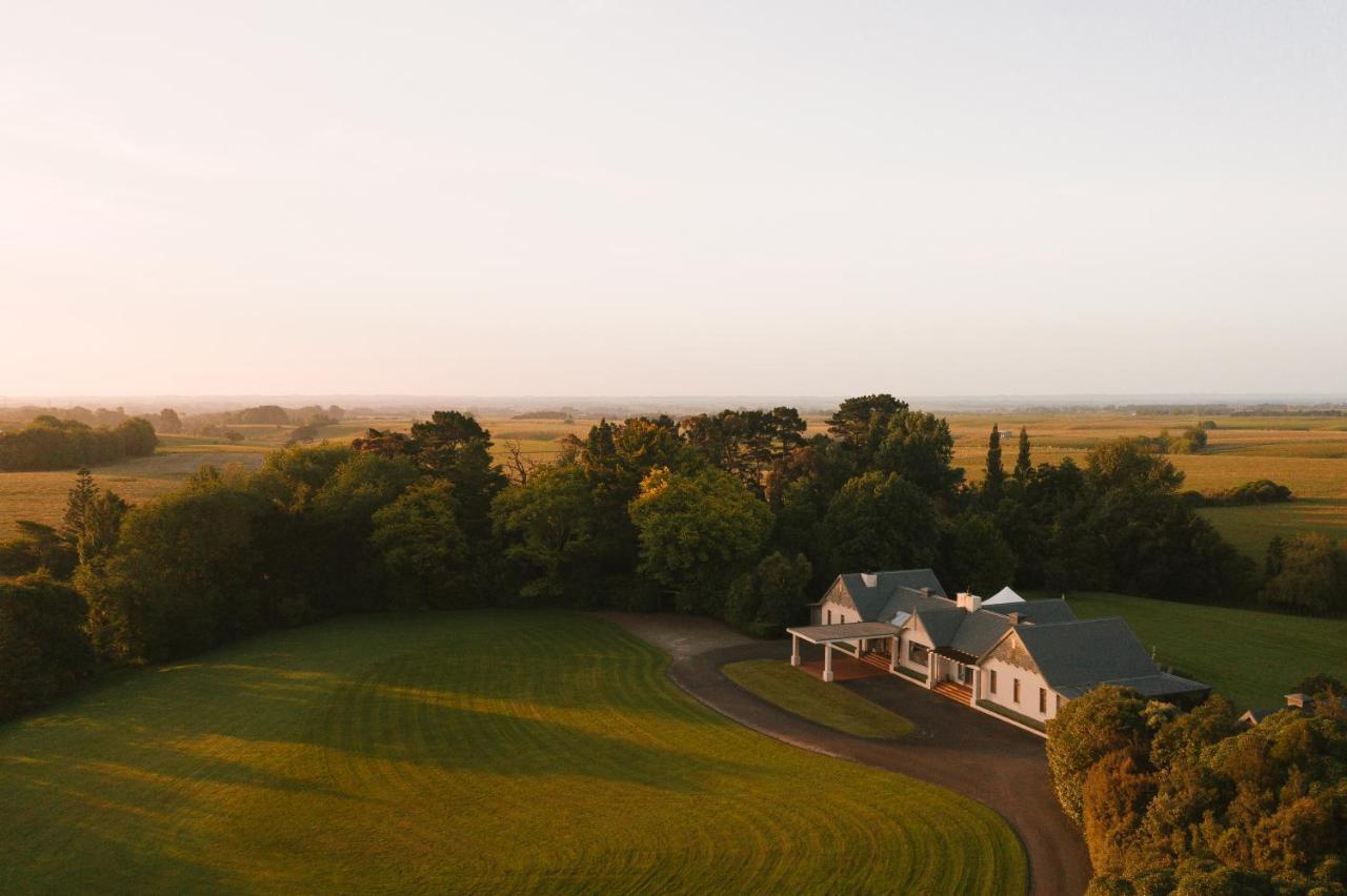 Bed and Breakfast Hiwinui Country Estate Палмерстон-Норт Экстерьер фото